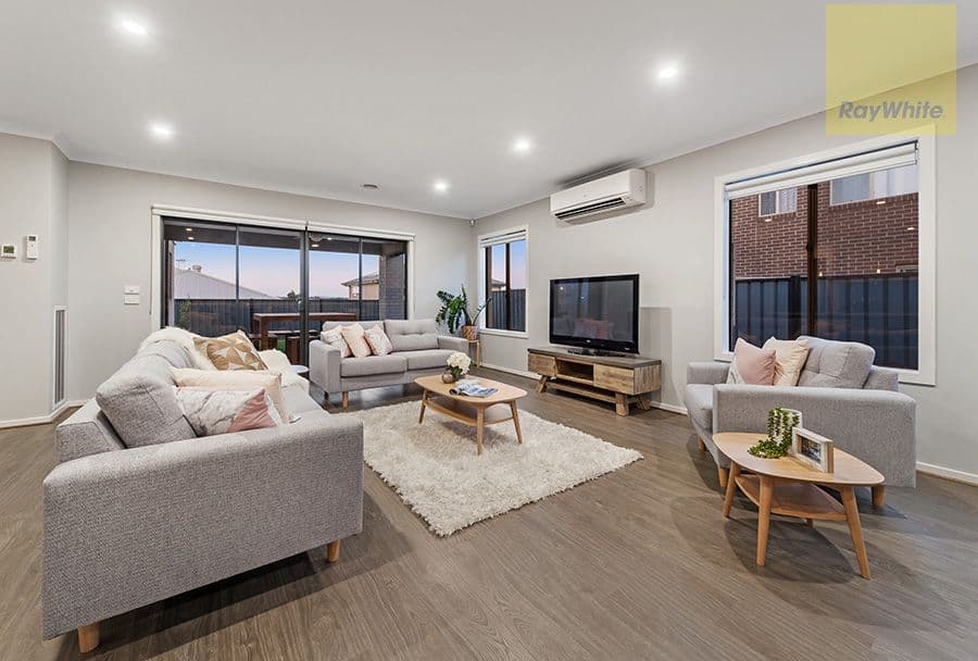 18 Baronial Way, Craigieburn VIC 3064, Craigieburn - Thumbnail 5