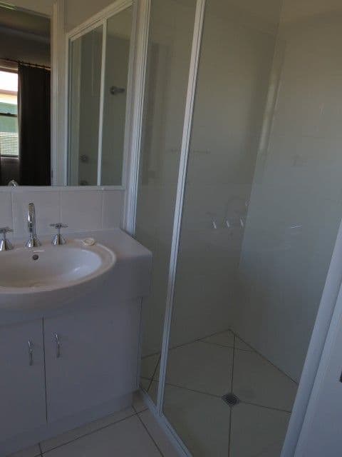12 Marsden Court, Roma QLD 4455, Roma - Thumbnail 6