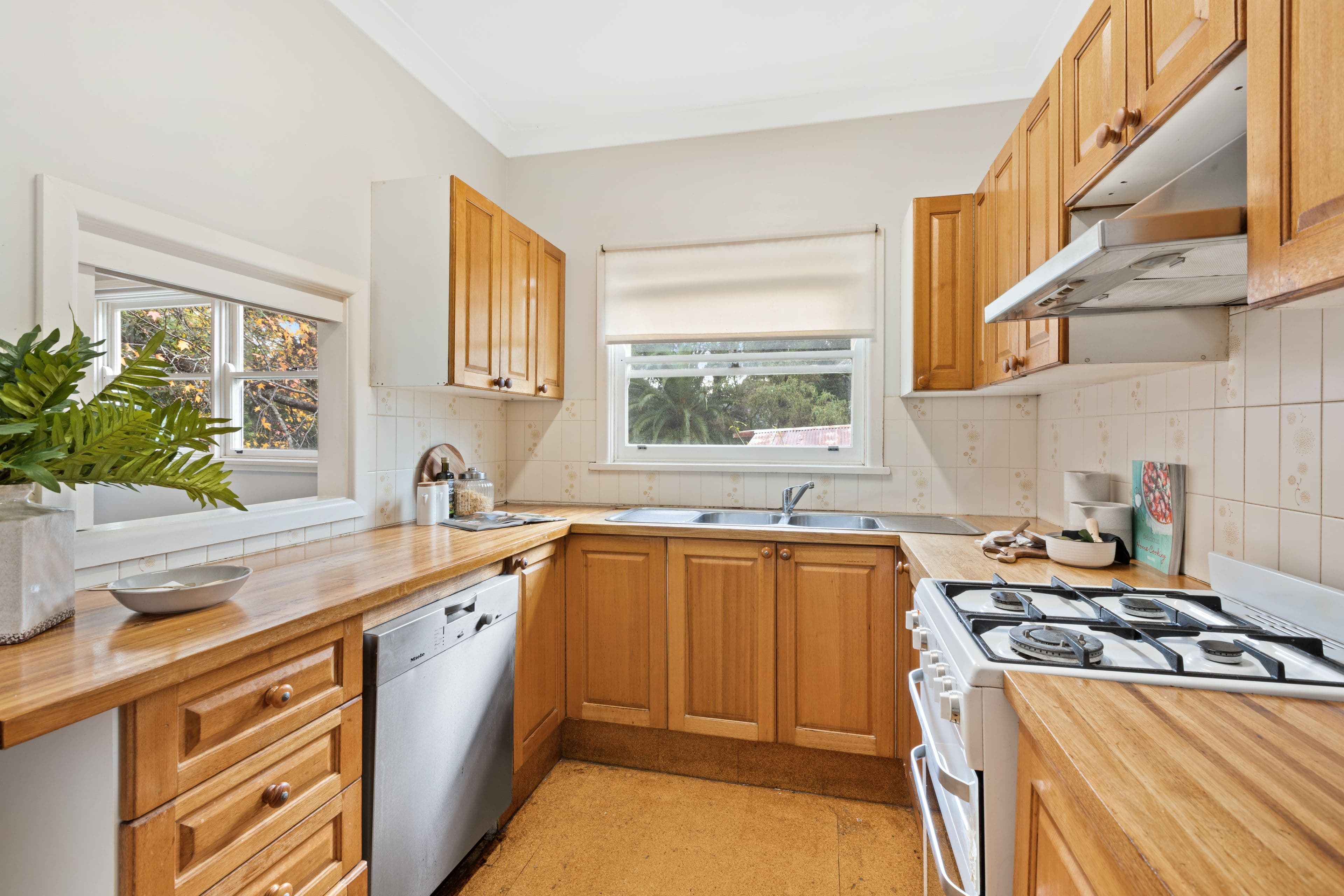 2 Nicholson Avenue, Thornleigh NSW 2120, Thornleigh - Thumbnail 3