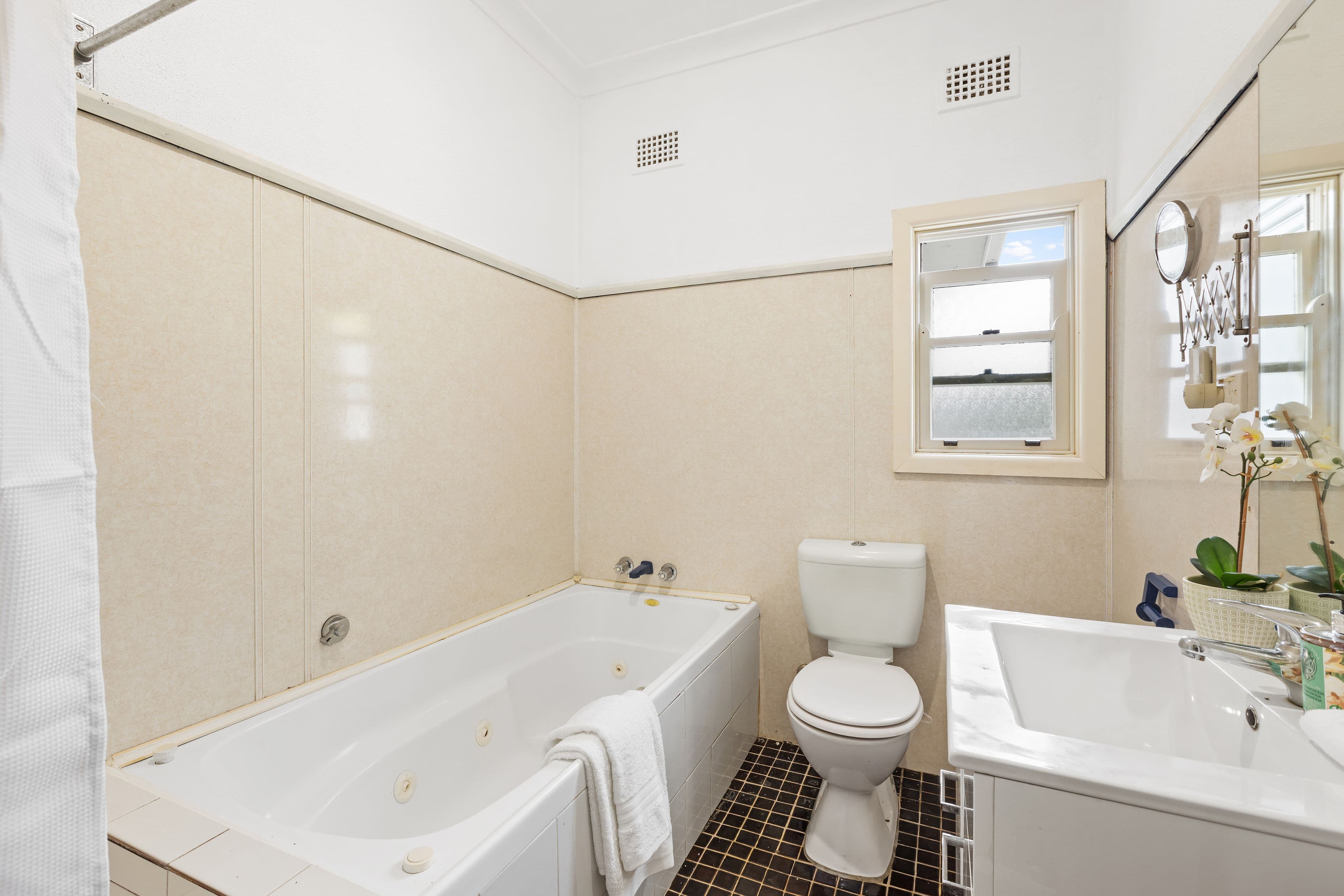 2 Nicholson Avenue, Thornleigh NSW 2120, Thornleigh - Thumbnail 8
