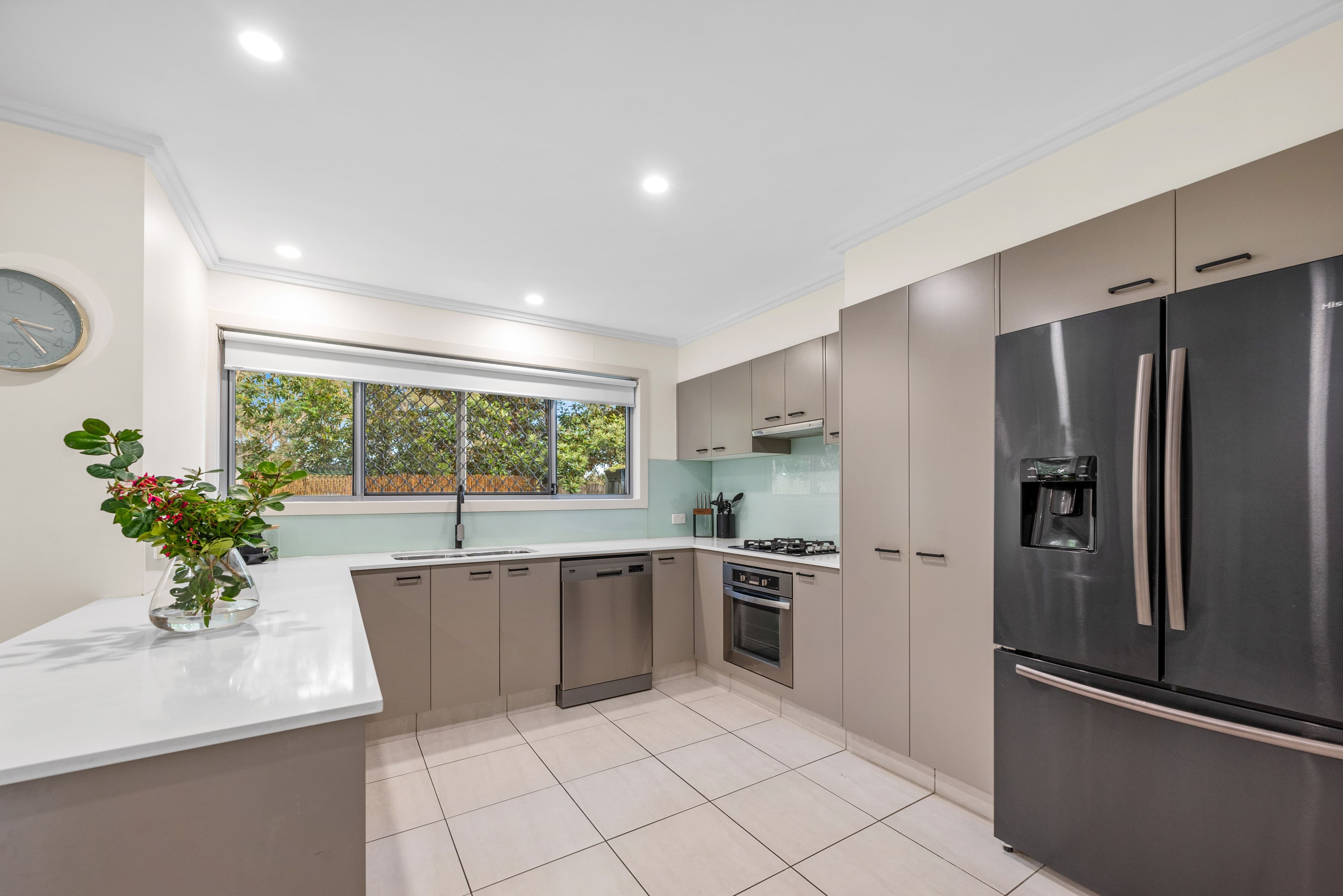 20 Preston Road, Carina QLD 4152, Carina - Thumbnail 2