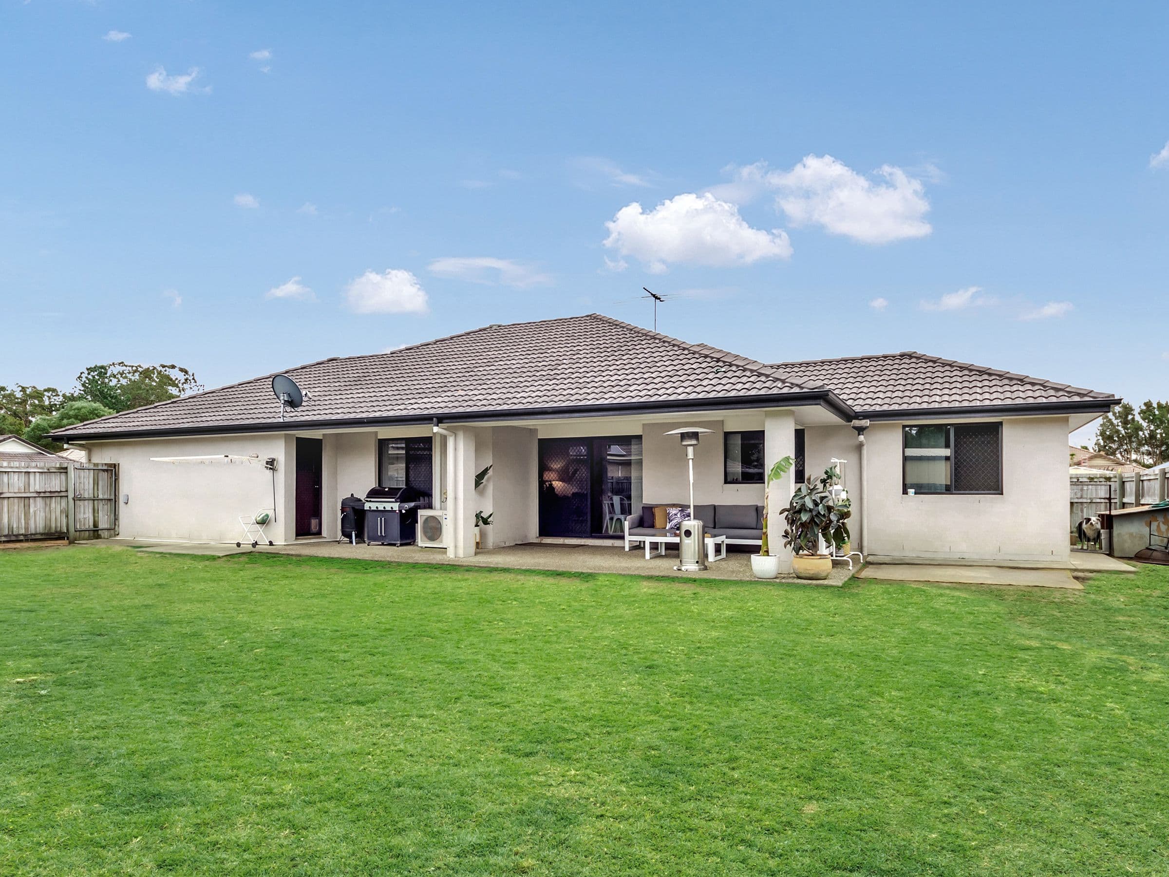 9 Pendula Drive, Burpengary QLD 4505, Burpengary - Thumbnail 2