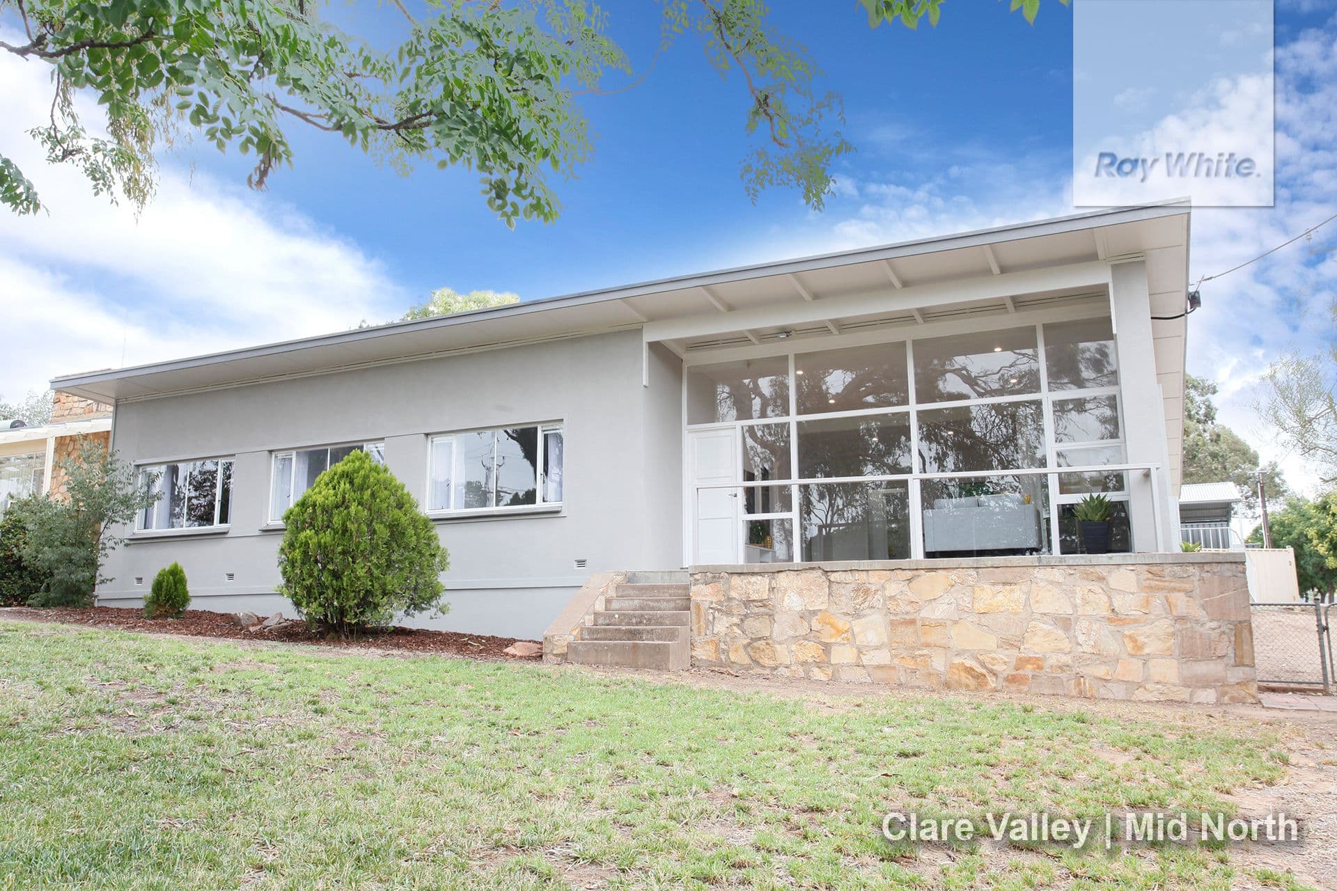 43 Farrell Flat Road, Clare SA 5453, Clare - Thumbnail 2