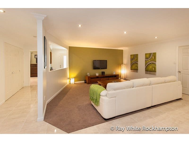 19 Permien Street, NORMAN GARDENS QLD 4701, Norman Gardens - Thumbnail 4