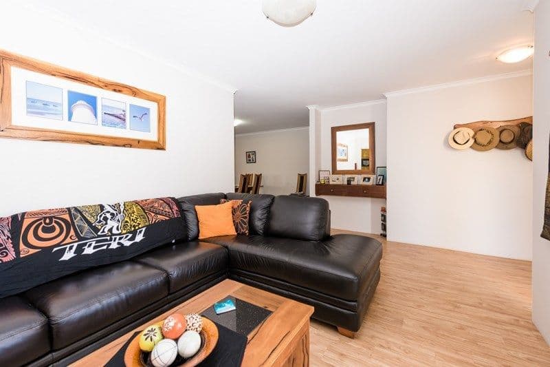 17 Pinyali Way, Waggrakine WA 6530, Waggrakine - Thumbnail 4