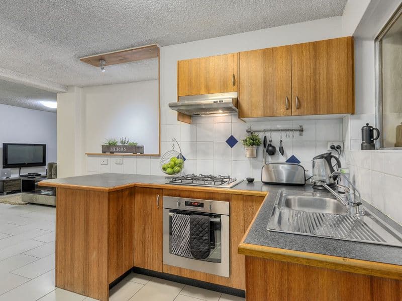 59 College Street, Hamilton QLD 4007, Hamilton - Thumbnail 2