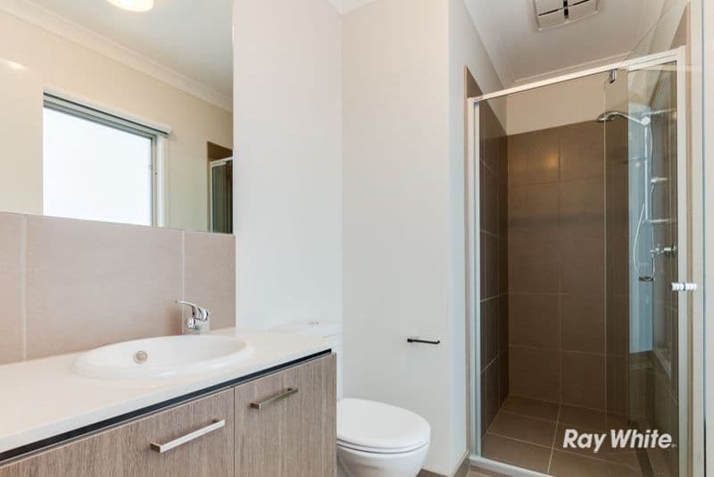 57 Morningside Boulevard, Cranbourne West VIC 3977, Cranbourne West - Thumbnail 4