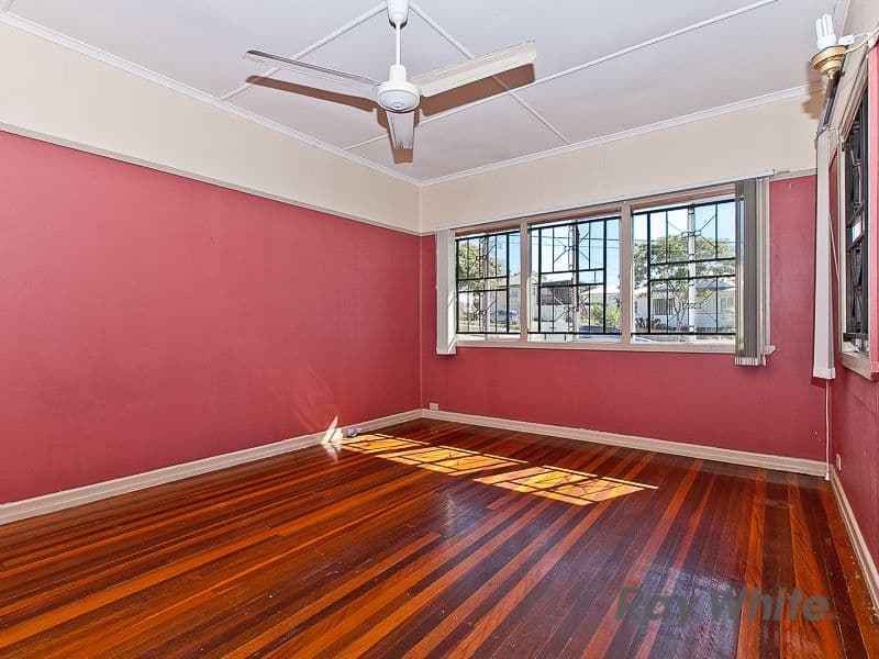 21 Kidgell Street, Stafford QLD 4053, Stafford - Thumbnail 2