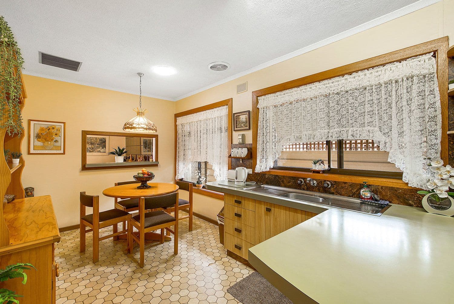 40 Brougham Drive, Valley View SA 5093, Valley View - Thumbnail 6