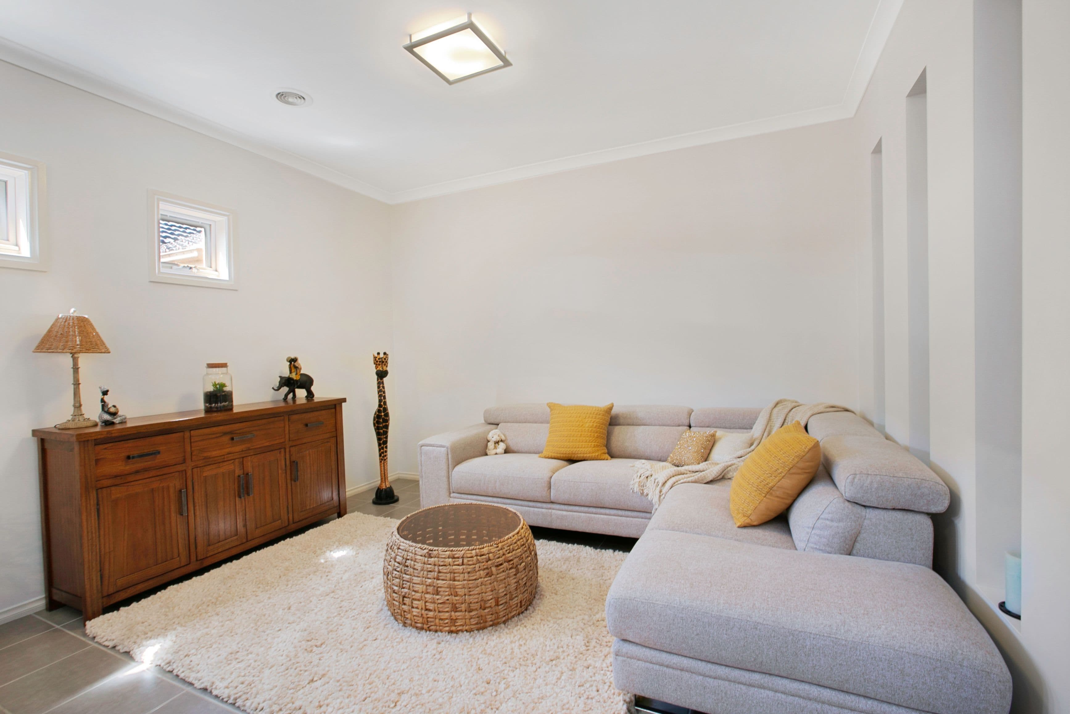 17 Sunnybrae Drive, Mernda VIC 3754, Mernda - Thumbnail 2