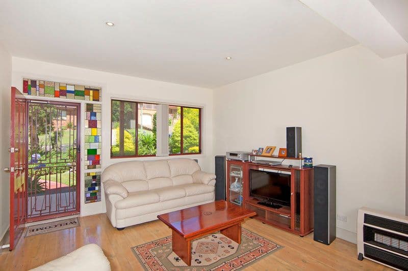 51 Jacqueline Avenue, GOROKAN NSW 2263, Gorokan - Thumbnail 5
