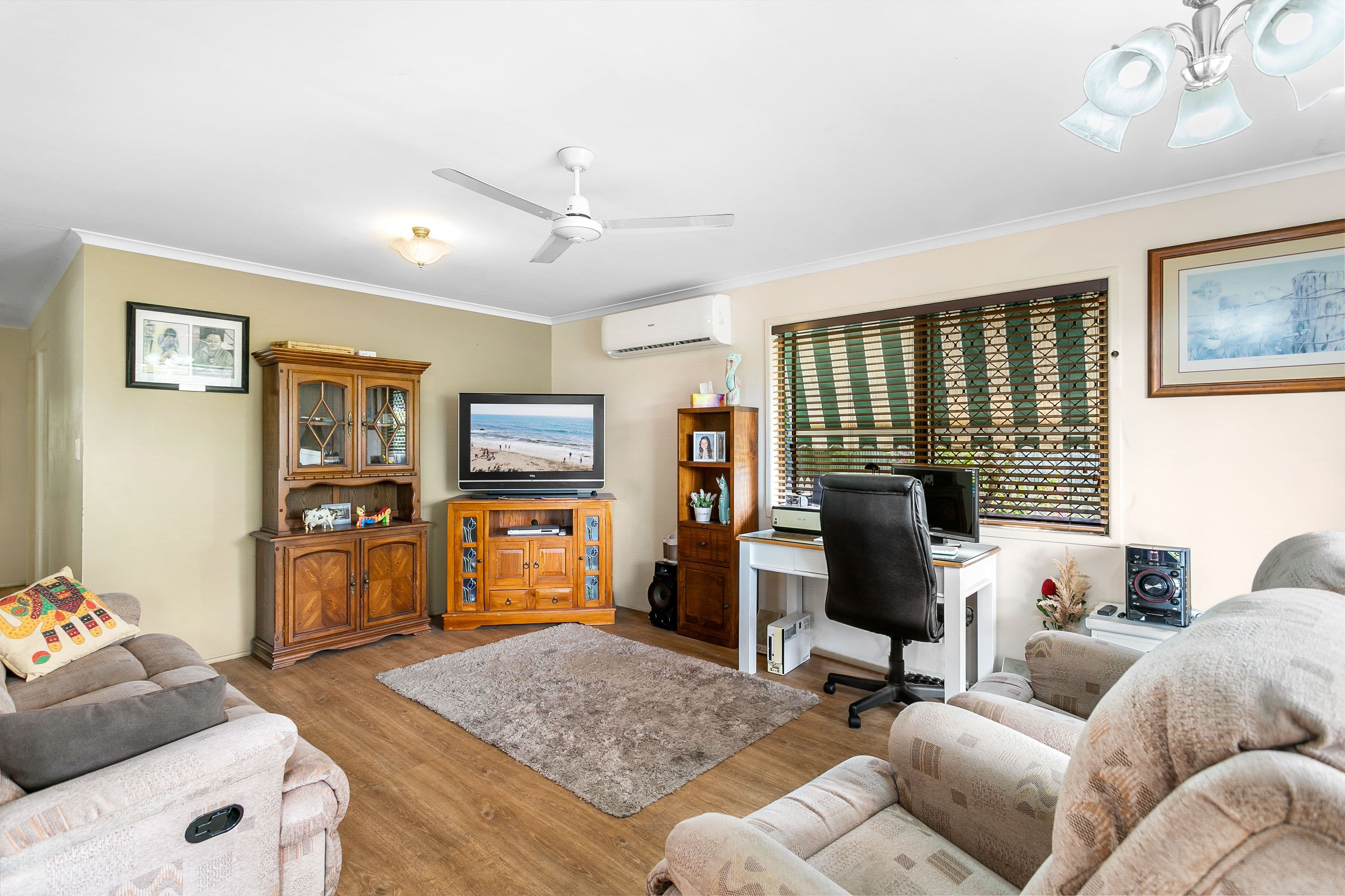 16 Cathcart Street, Deception Bay QLD 4508, Deception Bay - Thumbnail 4