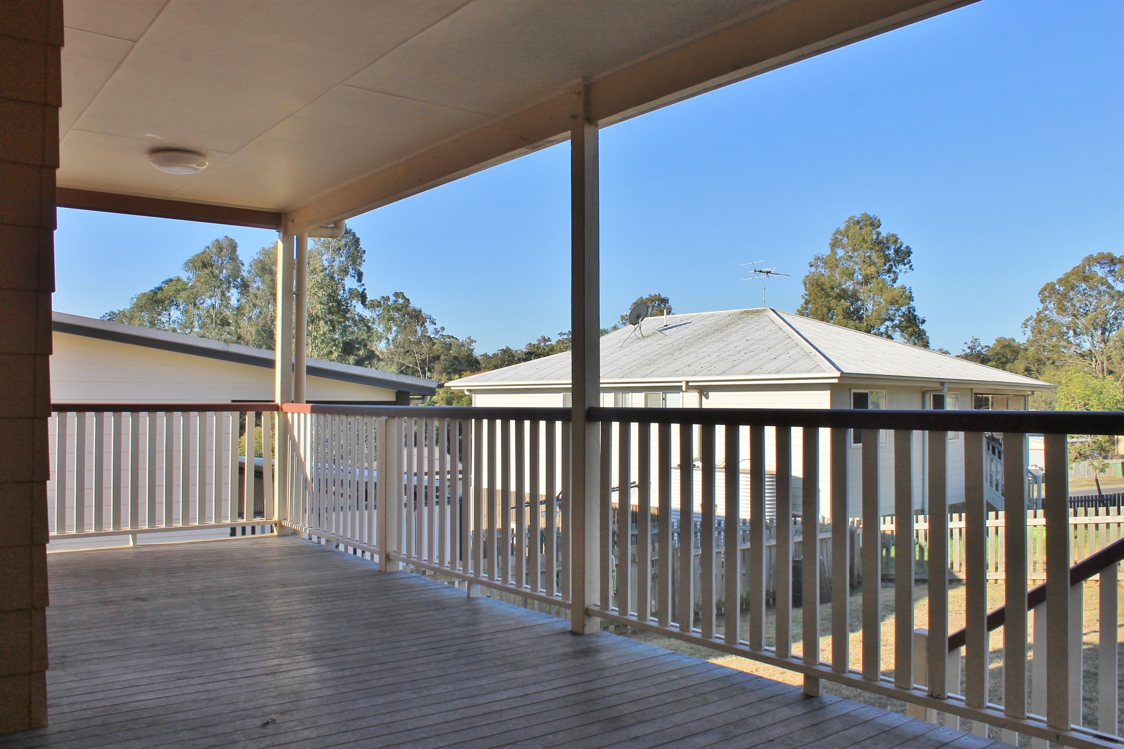 11 Chalmers Place, North Ipswich QLD 4305, North Ipswich - Thumbnail 6