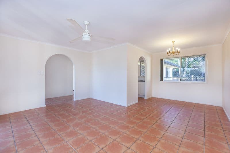 86 Chatswood Road, SPRINGWOOD QLD 4127, Springwood - Thumbnail 4