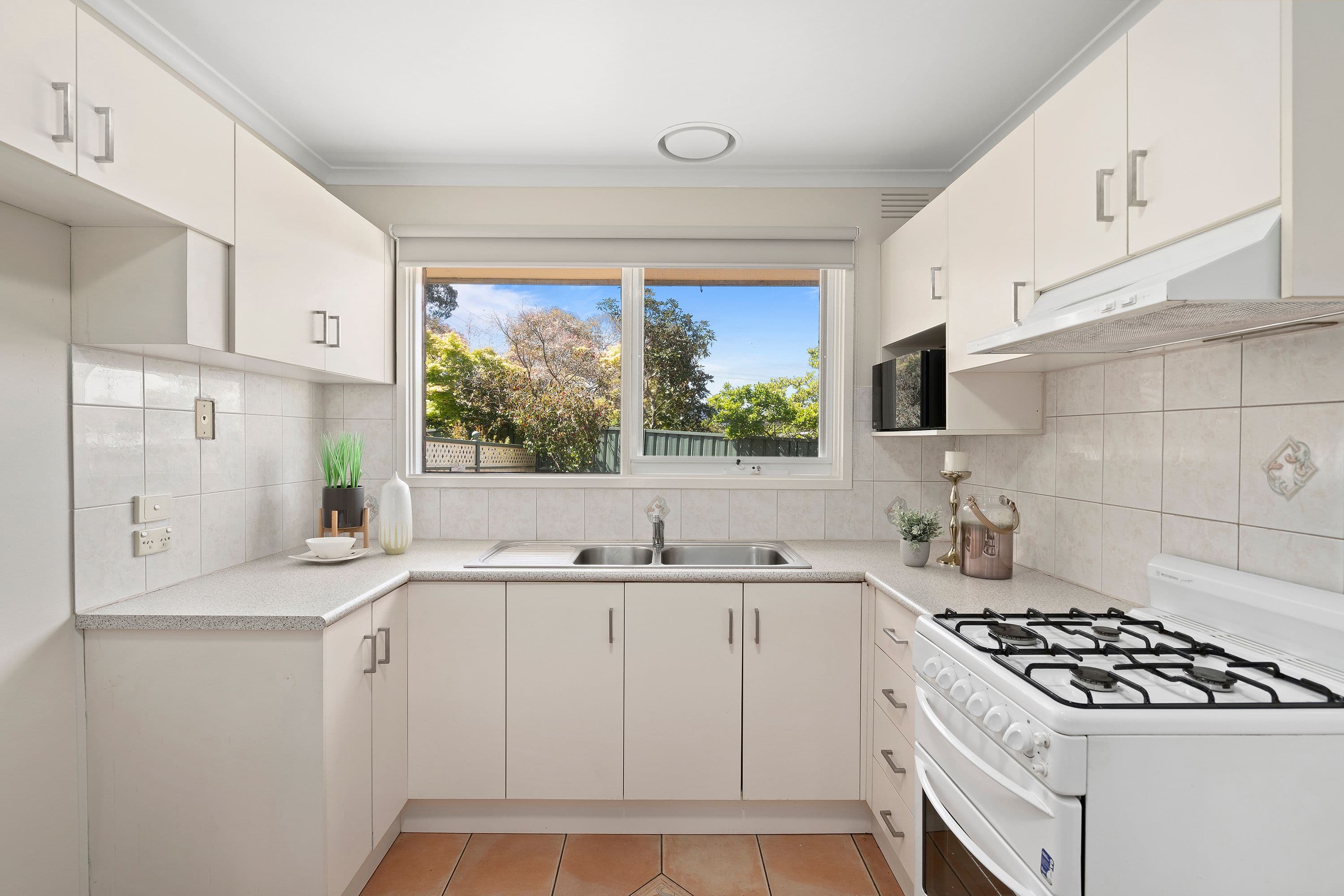 18 Billara Close, Wantirna South VIC 3152, Wantirna South - Thumbnail 4