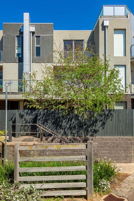 80 Hobsons Road, KENSINGTON VIC 3031, Kensington - Thumbnail 2