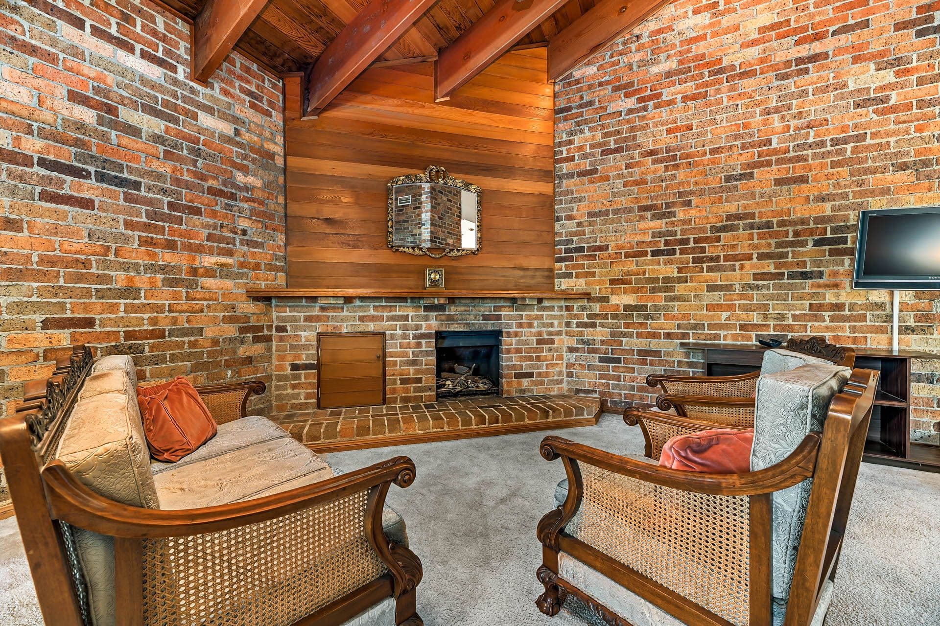 8 Michael Court, Berwick VIC 3806, Berwick - Thumbnail 4