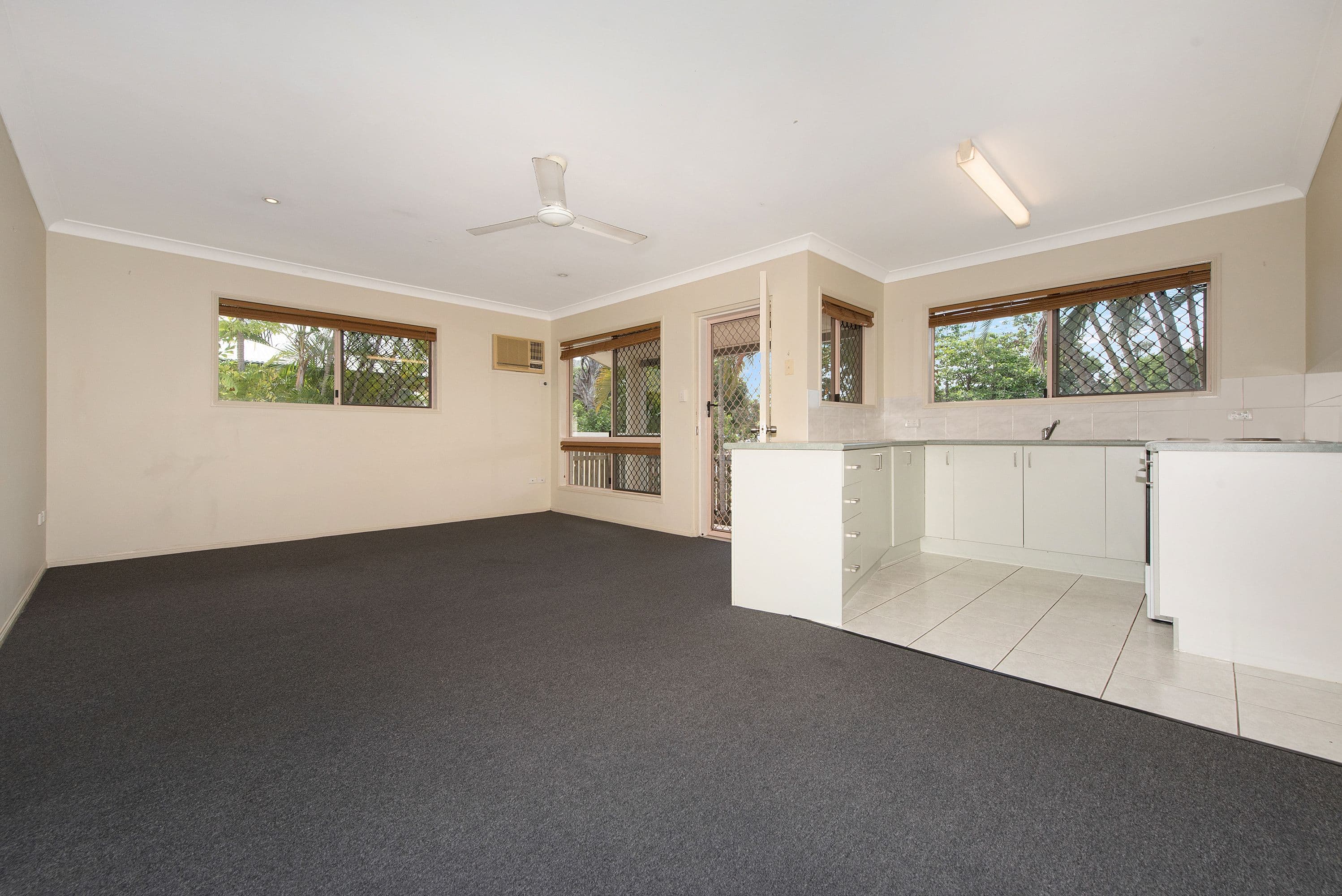 13 Second Avenue, Railway Estate QLD 4810, Railway Estate - Thumbnail 2