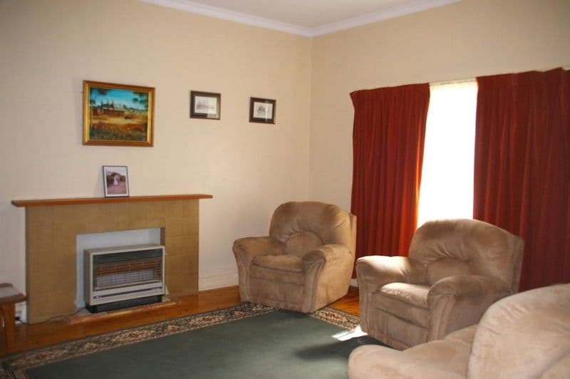 74 Arumpo Street, RENMARK SA 5341, Renmark - Thumbnail 2
