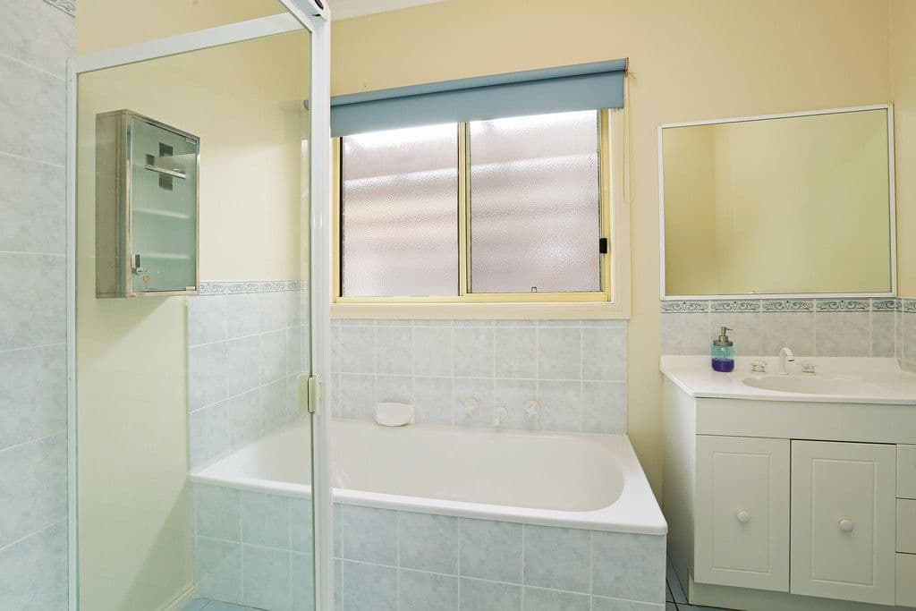 1 Bayfield Court, Newcomb VIC 3219, Newcomb - Thumbnail 8