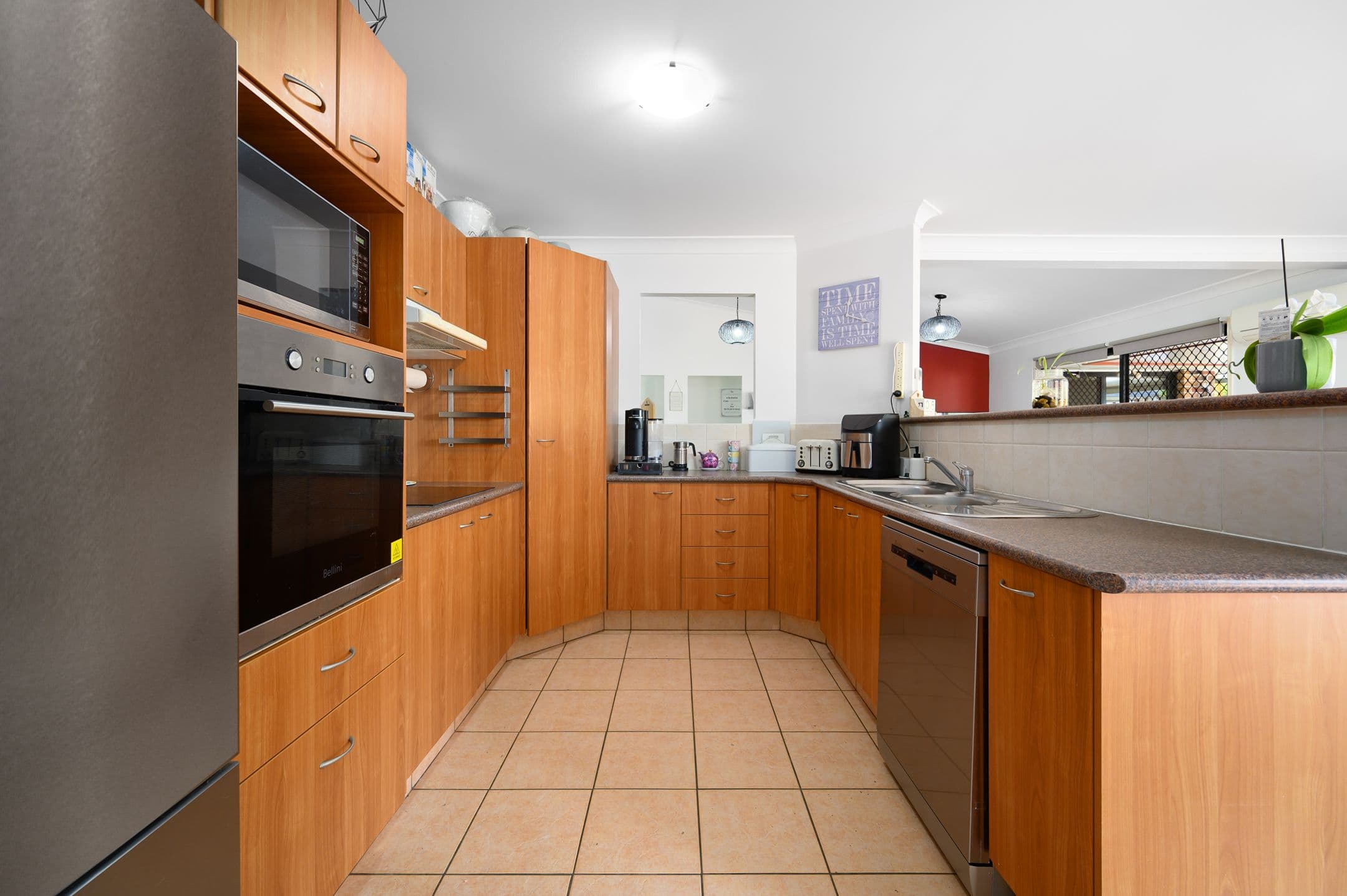 3 Flint Court, Pacific Pines QLD 4211, Pacific Pines - Thumbnail 6