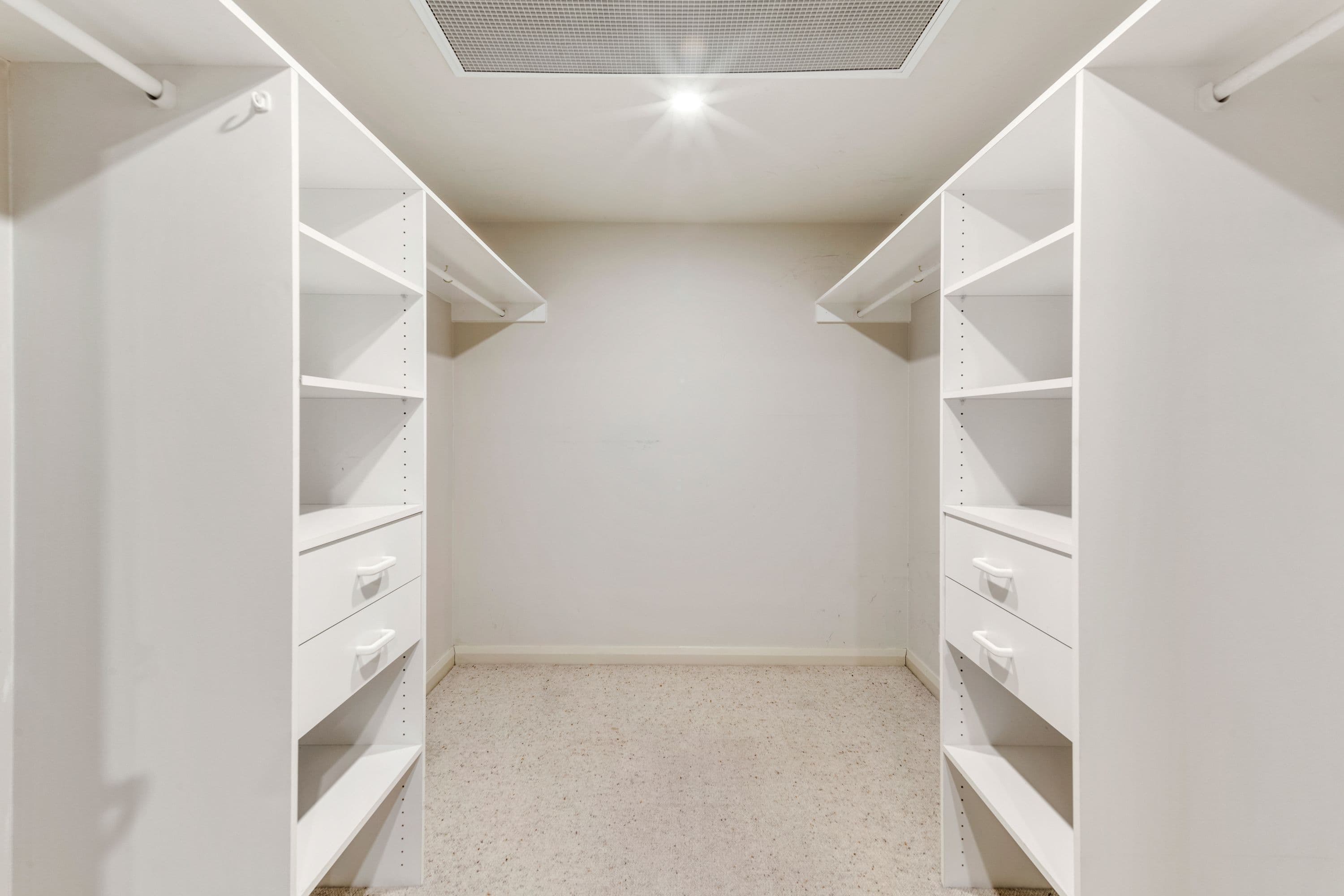 2-4 Leichhardt Street, Griffith ACT 2603, Griffith - Thumbnail 7