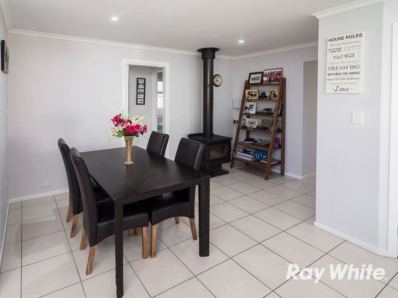 11 Bateman Street, Strathalbyn SA 5255, Strathalbyn - Thumbnail 4