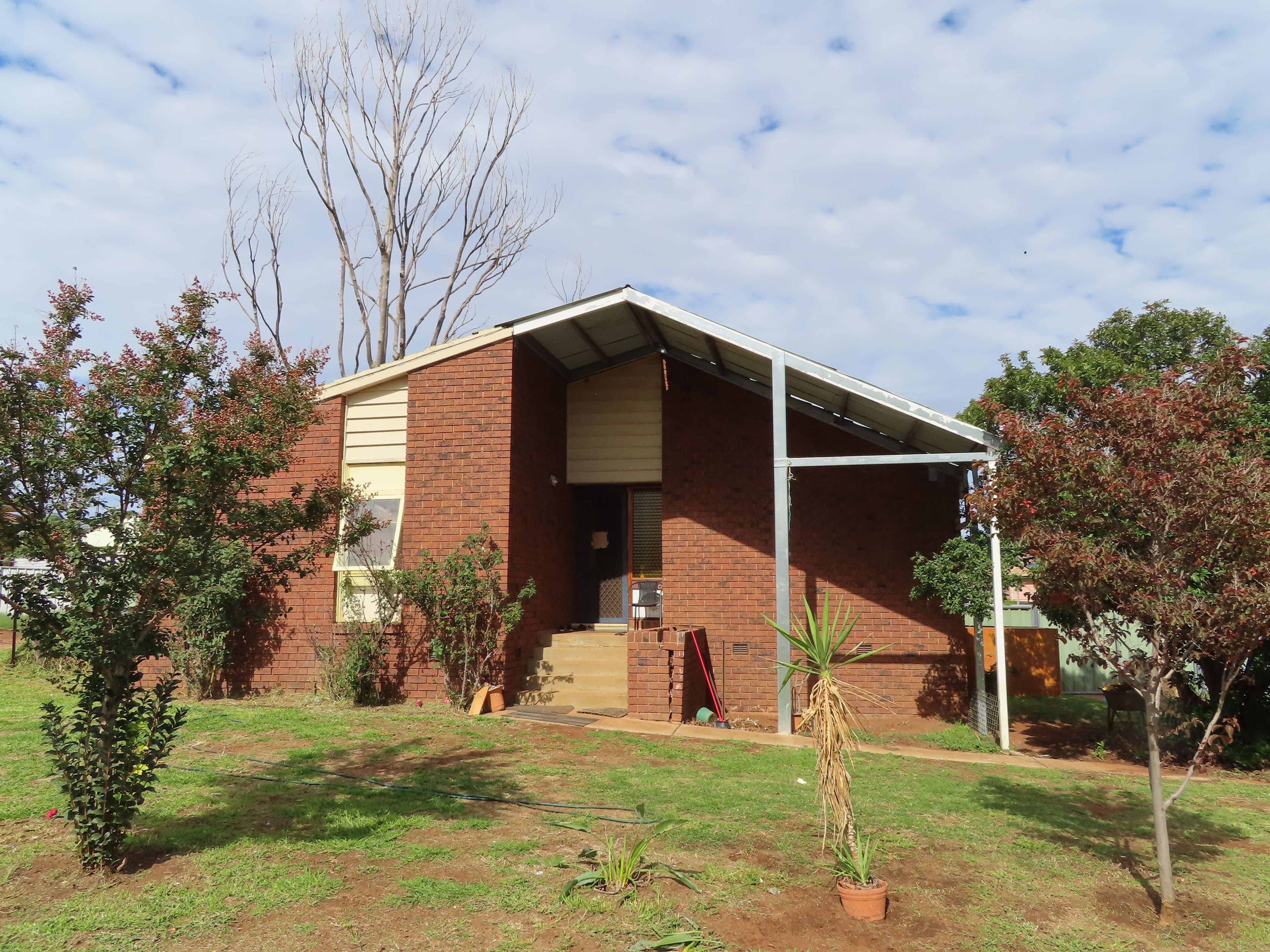 4 Hall Street, Condobolin NSW 2877, Condobolin - Image 1