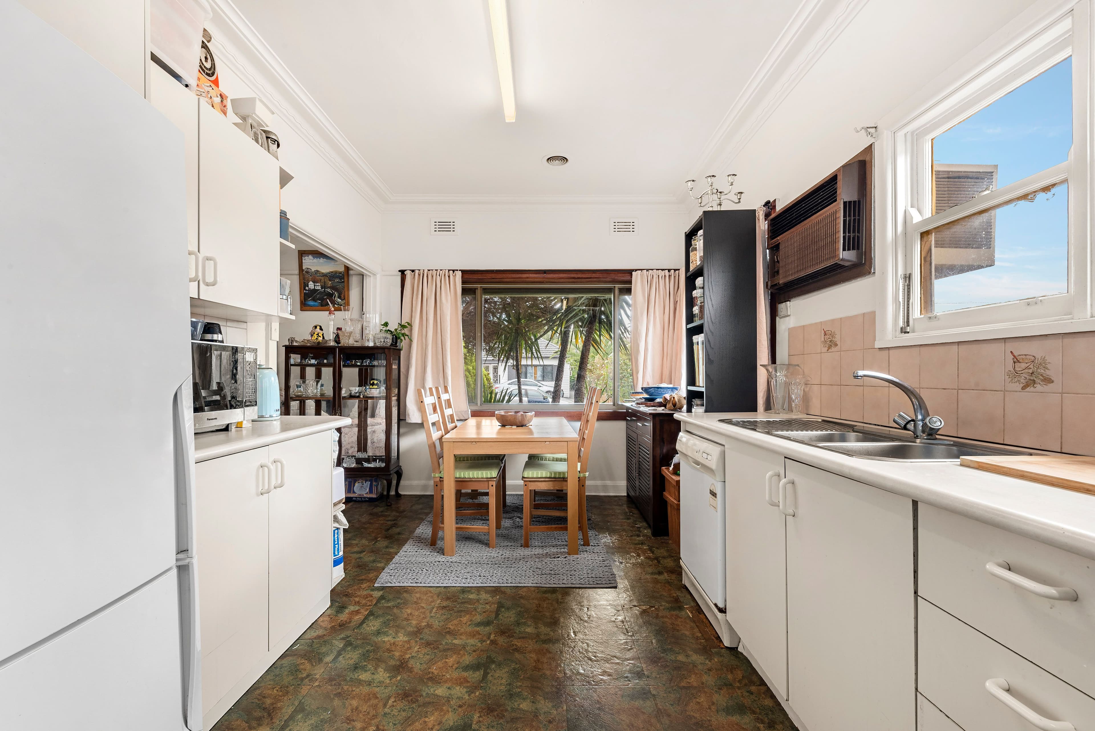 18 Mimosa Avenue, Oakleigh South VIC 3167, Oakleigh South - Thumbnail 3