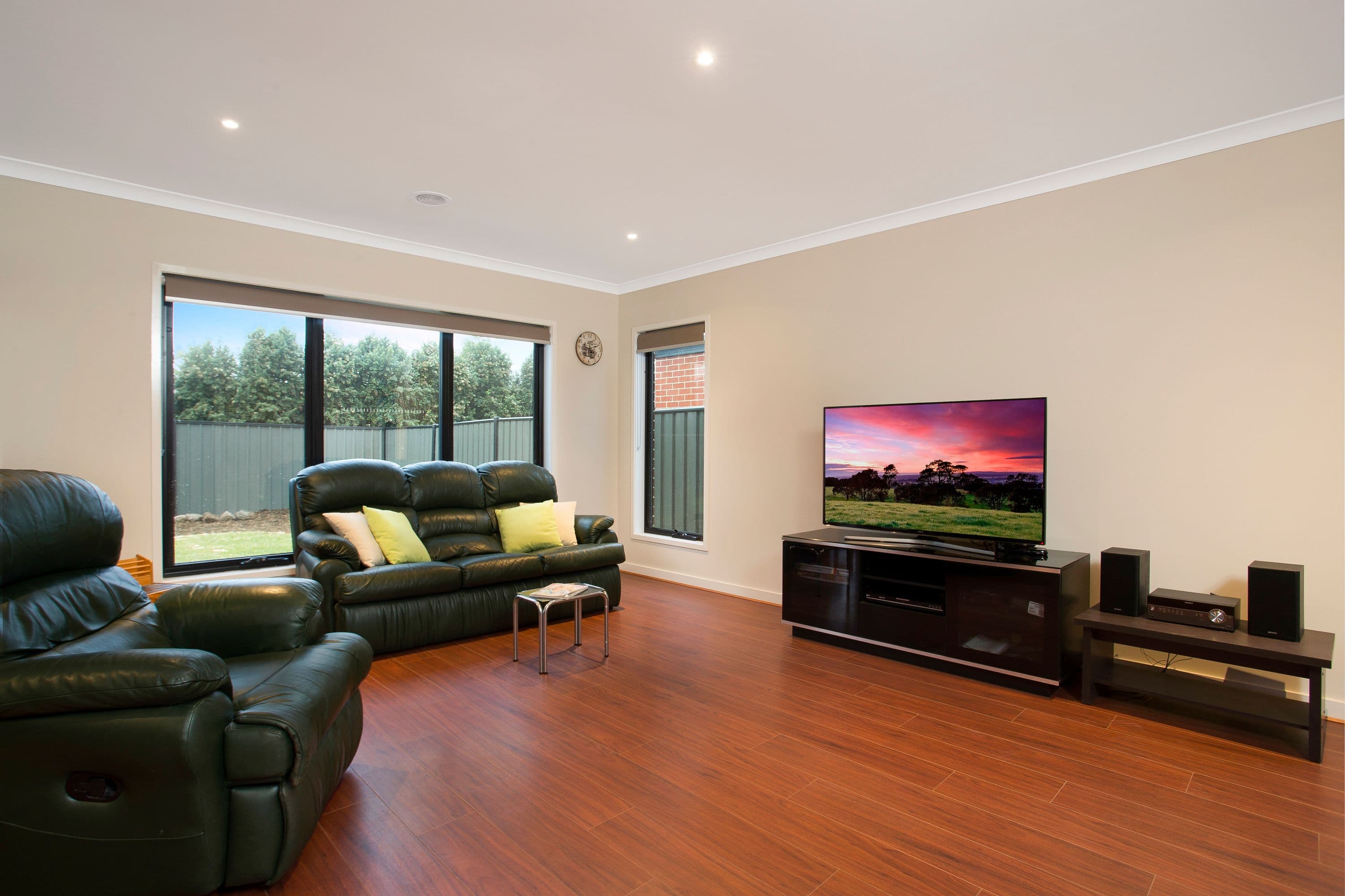 3 Featherpark Way, Craigieburn VIC 3064, Craigieburn - Thumbnail 4
