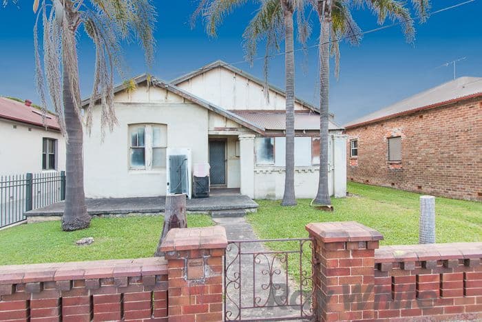 32 Vine Street, Mayfield - Image 1