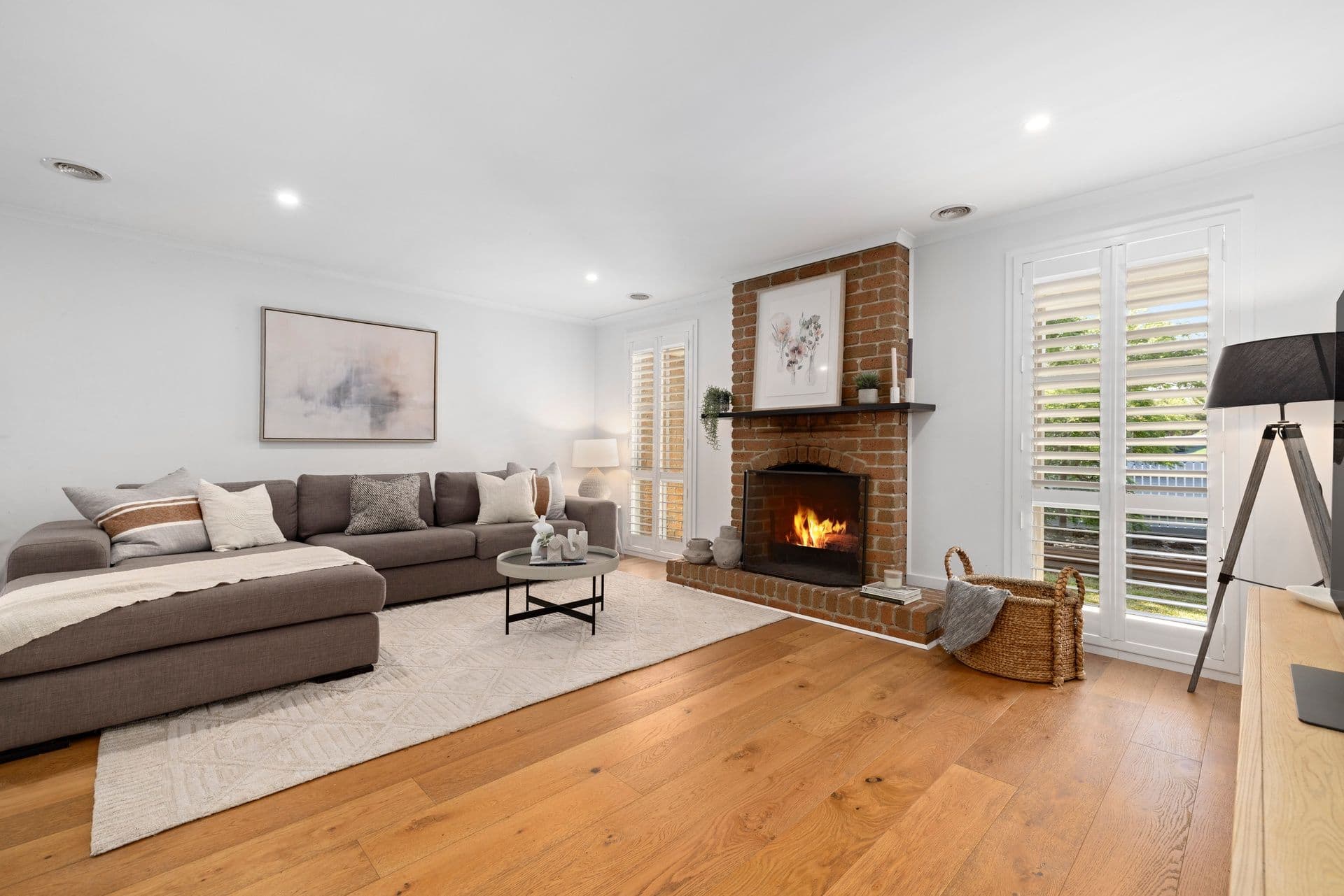 21 Hedgeley Drive, Berwick VIC 3806, Berwick - Thumbnail 3