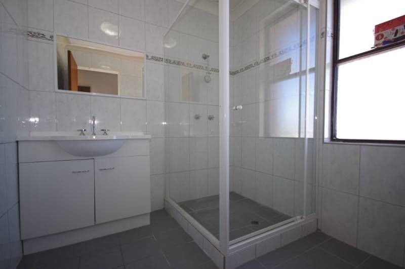 69 Shakespeare Avenue, YOKINE WA 6060, Yokine - Thumbnail 3