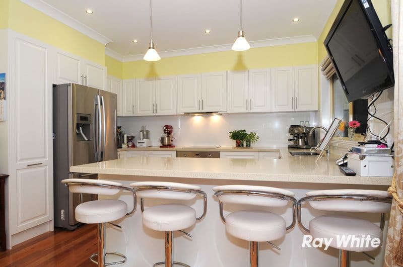 38 Blackwood Drive, HAMPTON PARK VIC 3976, Hampton Park - Thumbnail 5