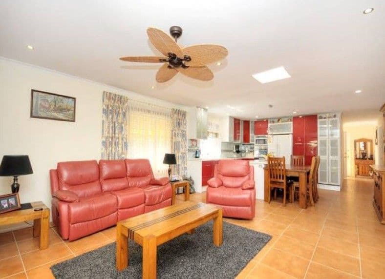 77 Oakdale Avenue, Nerang QLD 4211, Nerang - Thumbnail 3