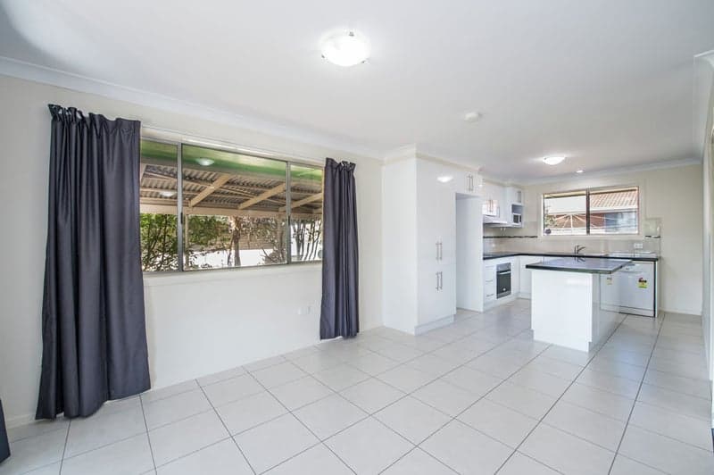 6 Corriedale Crescent, Harristown - Thumbnail 7