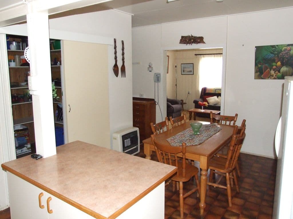 17 Albert Street, Crows Nest QLD 4355, Crows Nest - Thumbnail 3