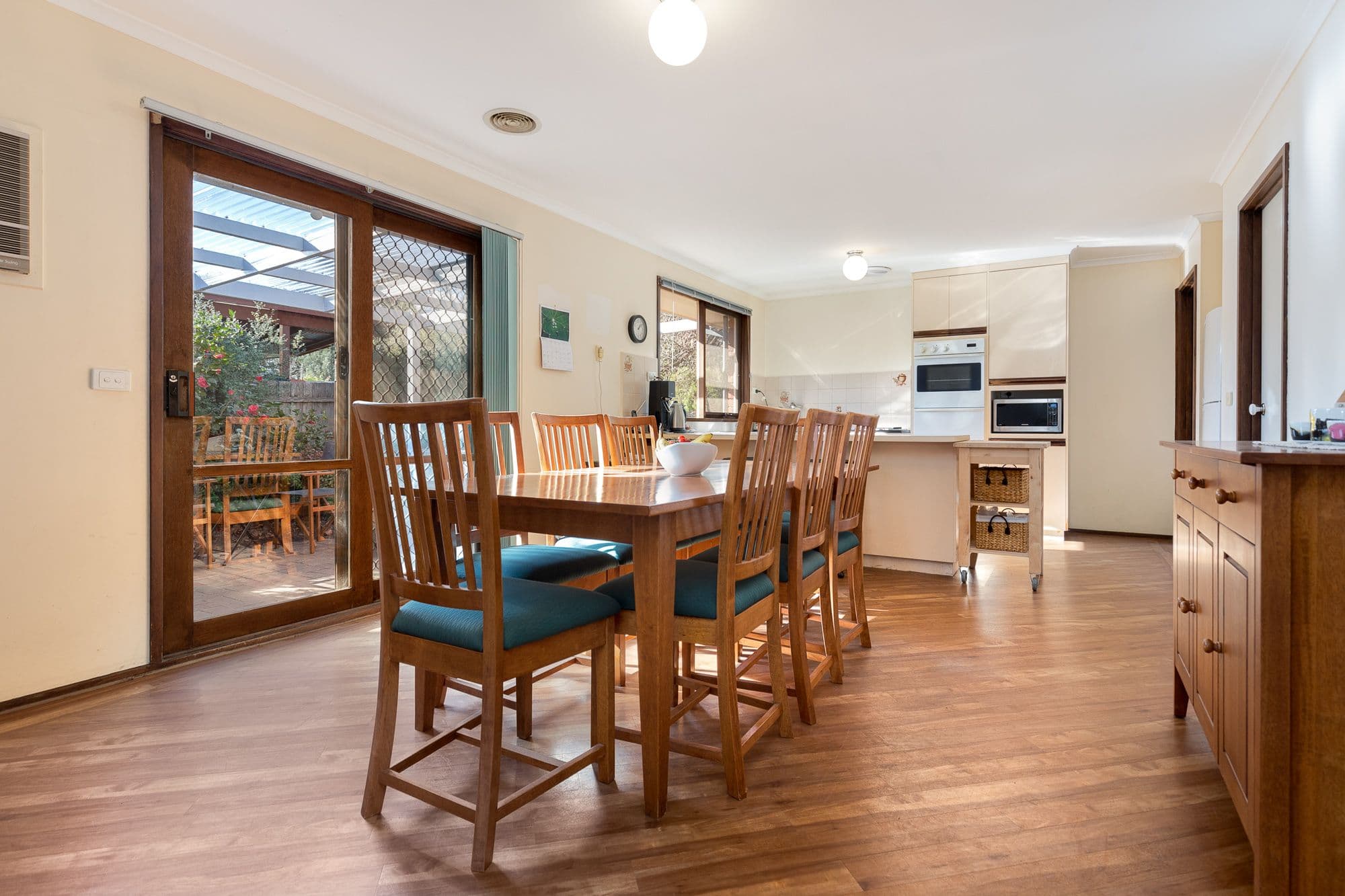 20 Lexcen Close, Berwick VIC 3806, Berwick - Thumbnail 3