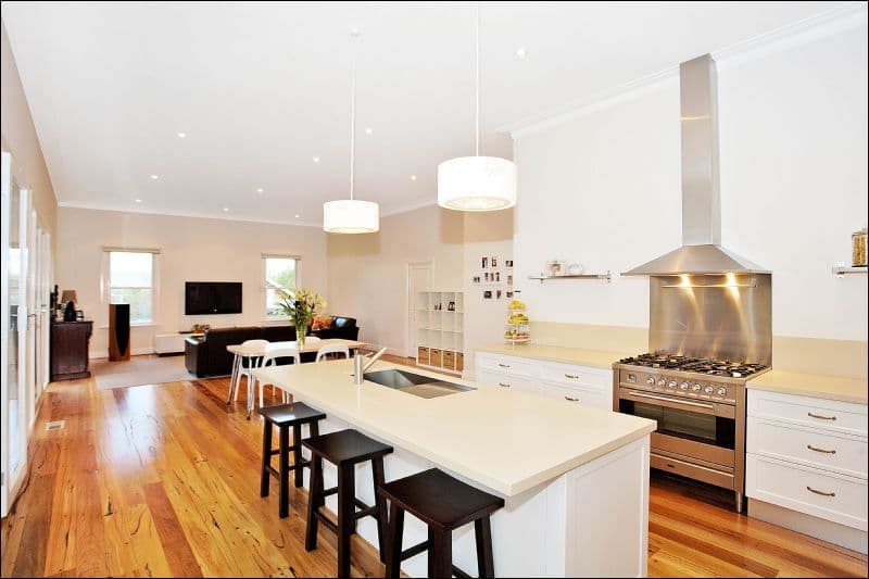 81 Percy Street, MITCHAM VIC 3132, Mitcham - Thumbnail 2