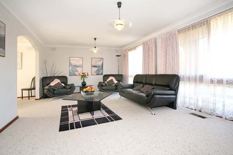 39   Alex Avenue, WHEELERS HILL VIC 3150, Wheelers Hill - Thumbnail 2