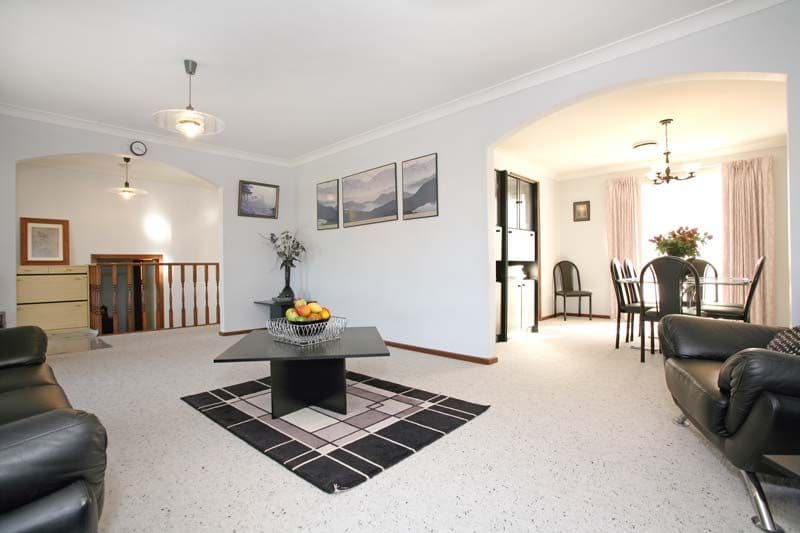 39   Alex Avenue, WHEELERS HILL VIC 3150, Wheelers Hill - Thumbnail 3