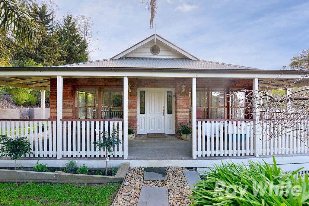 2a Rustic Rise, Croydon North VIC 3136, Croydon North - Thumbnail 2