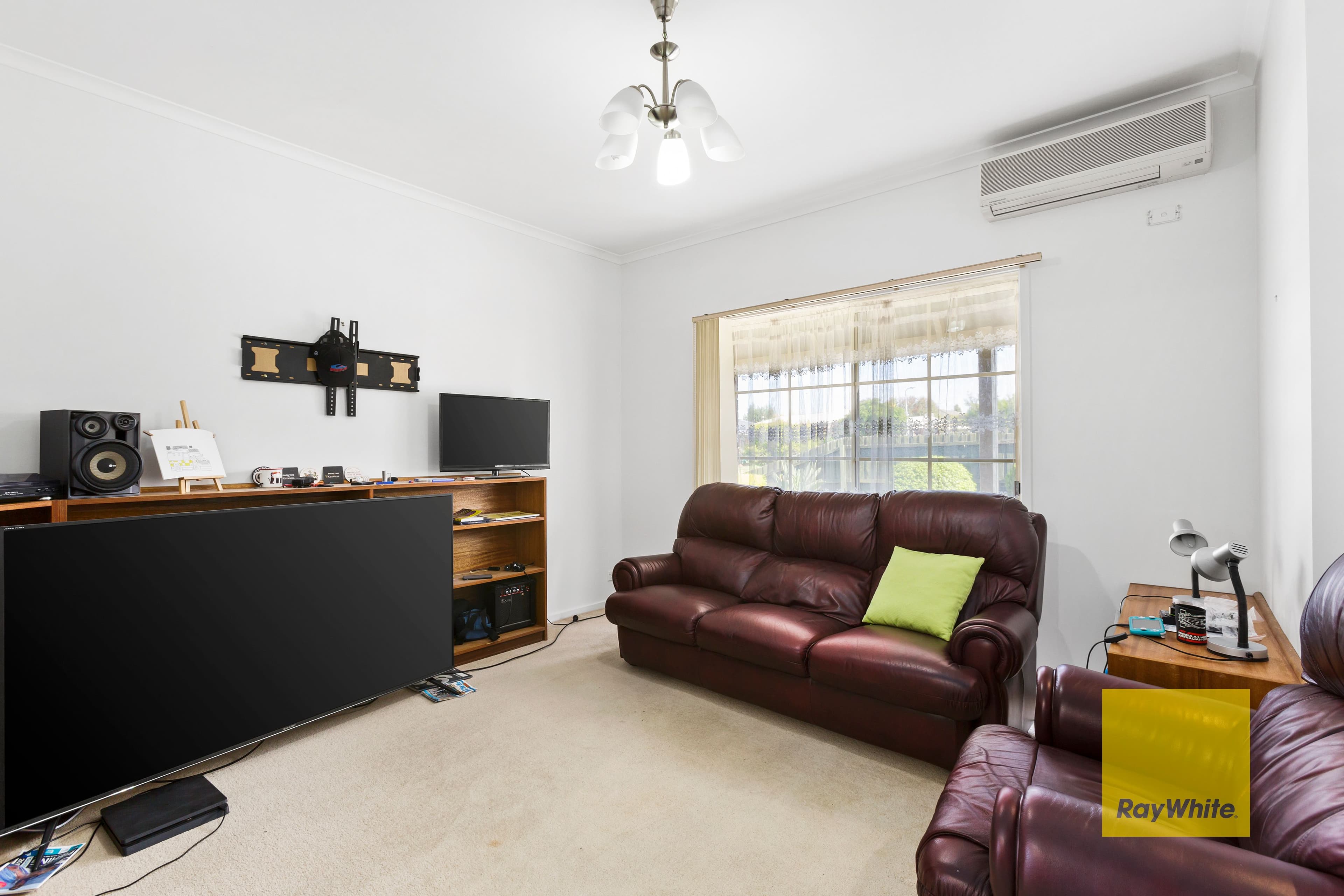 13 Hemswell Court, Highton VIC 3216, Highton - Thumbnail 7