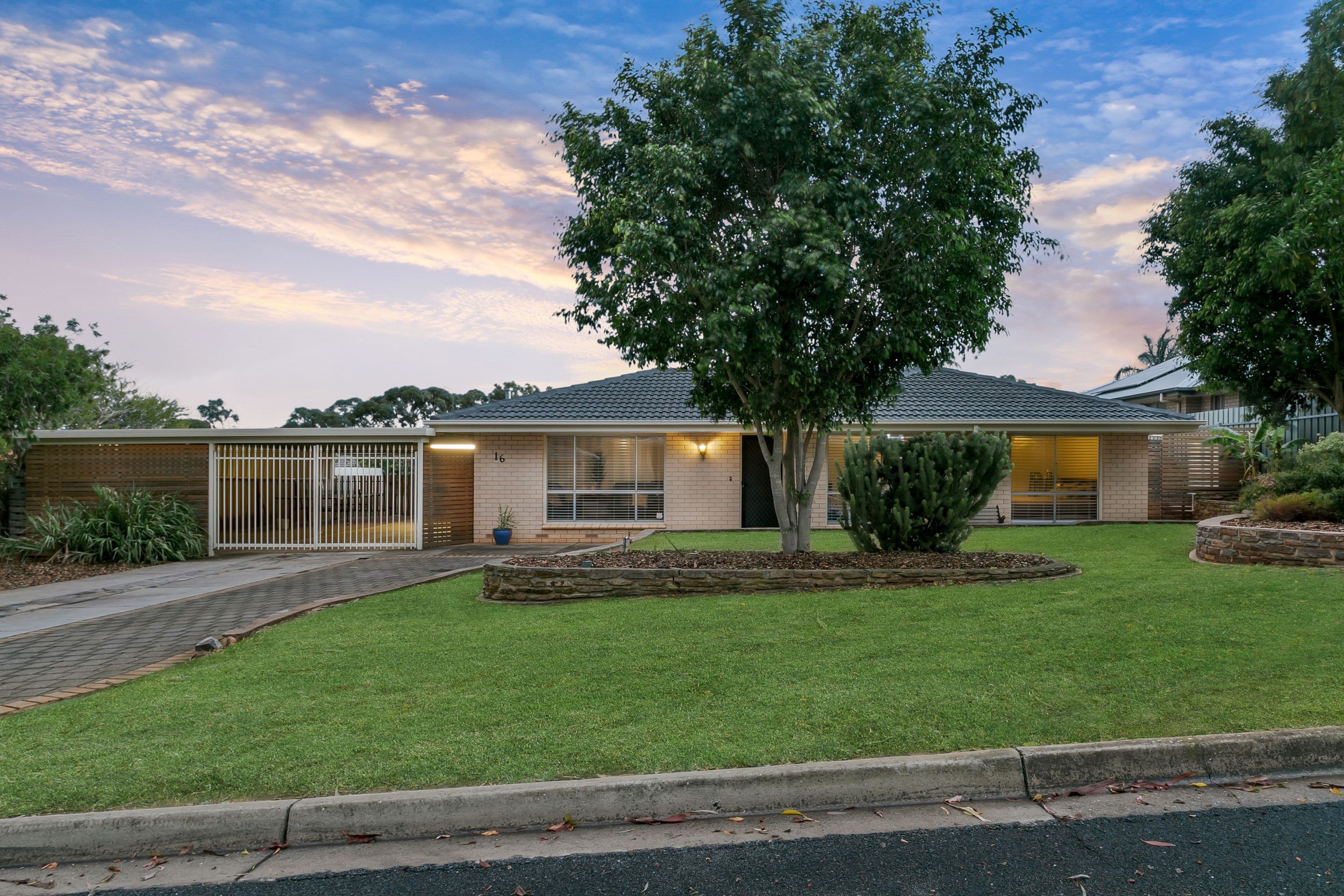 16 Frazer Avenue, Gulfview Heights SA 5096, Gulfview Heights - Image 1