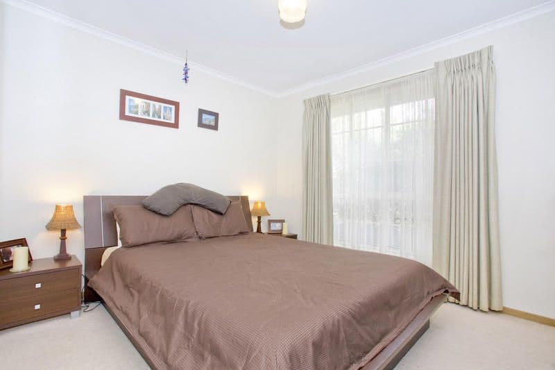 21 Glastonbury Drive, HIGHTON VIC 3216, Highton - Thumbnail 3