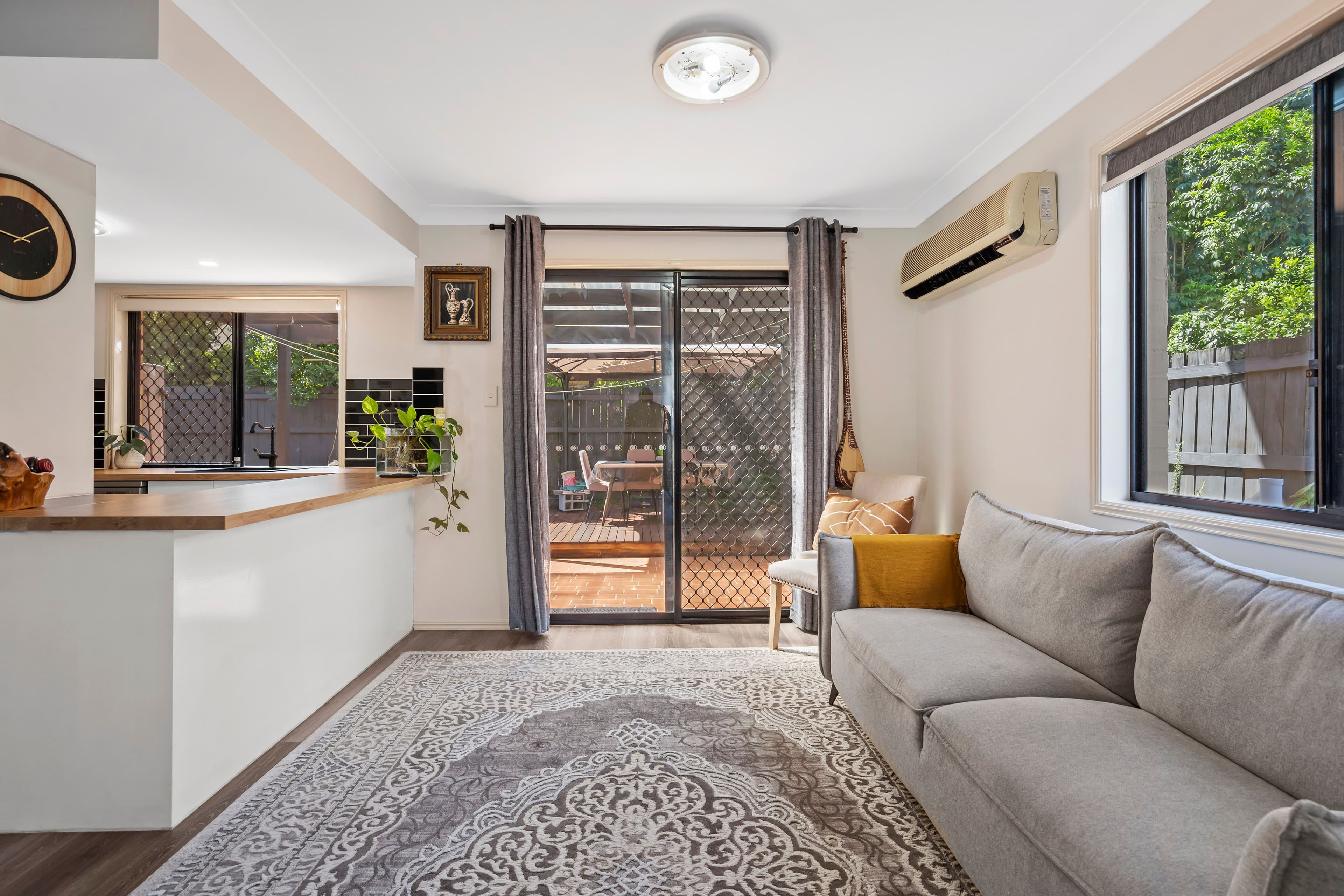 8 Deason Street, Sunnybank QLD 4109, Sunnybank - Thumbnail 3