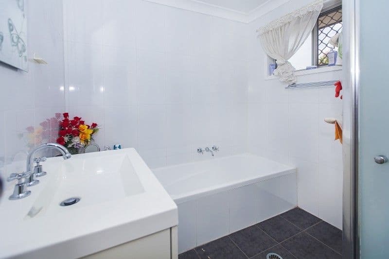 10 Alma Street, Gailes QLD 4300, Gailes - Thumbnail 3
