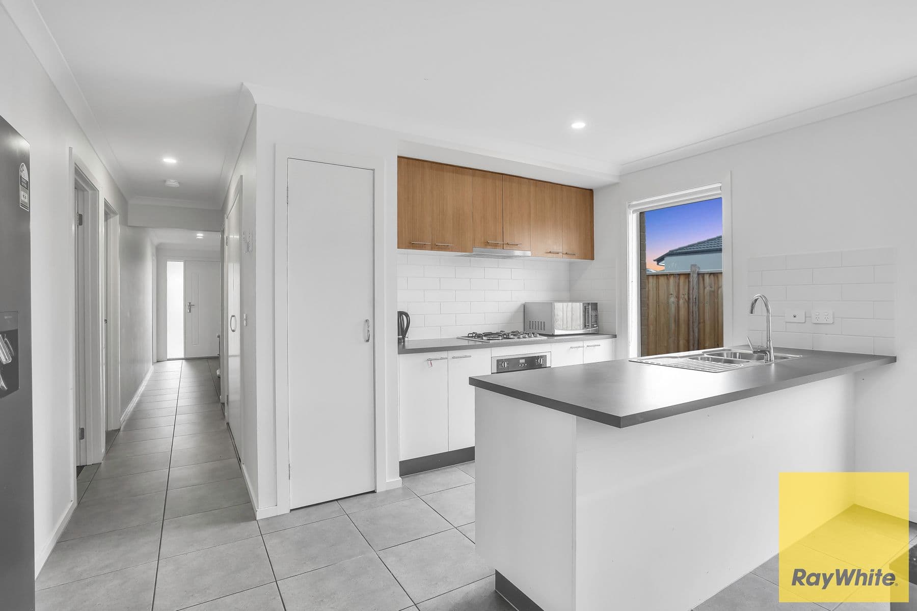 71 Fuchsia Drive, Rockbank VIC 3335, Rockbank - Thumbnail 5