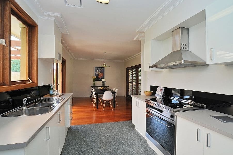 26 Sheehans Road, BLACKBURN VIC 3130, Blackburn - Thumbnail 4