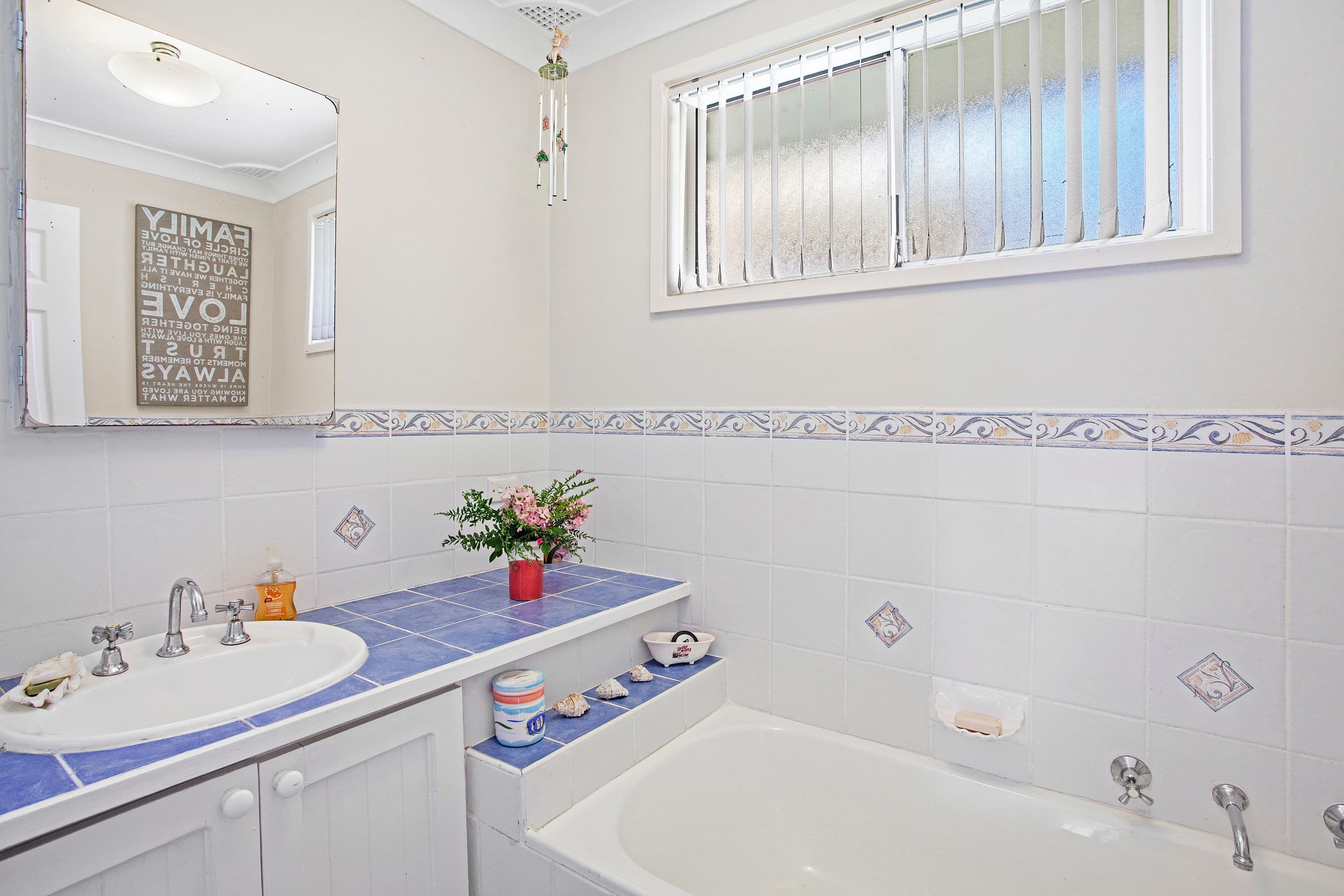 24 Judith Anne Drive, Berkeley Vale NSW 2261, Berkeley Vale - Thumbnail 8